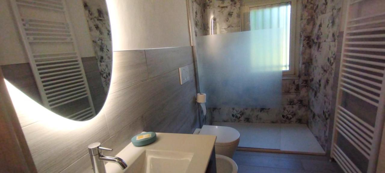 Vista Lago Lecco - Neiade Guest House Pescate Екстер'єр фото