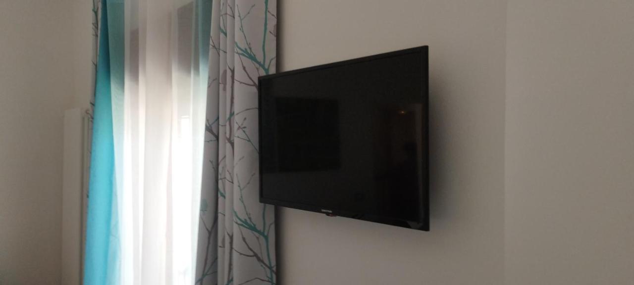 Vista Lago Lecco - Neiade Guest House Pescate Екстер'єр фото